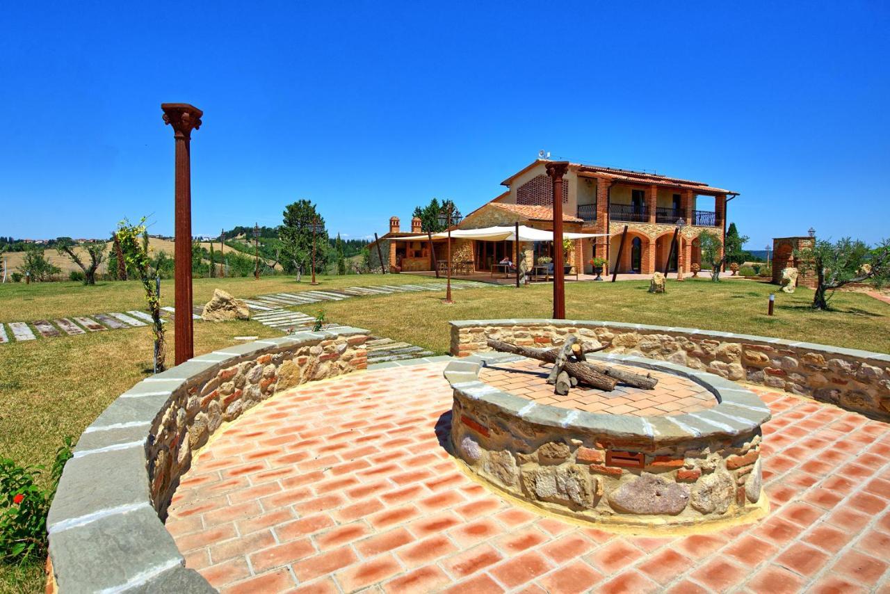 Villa Massimiliano By Posarellivillas Volterra Extérieur photo