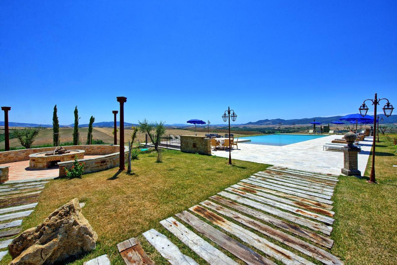 Villa Massimiliano By Posarellivillas Volterra Extérieur photo
