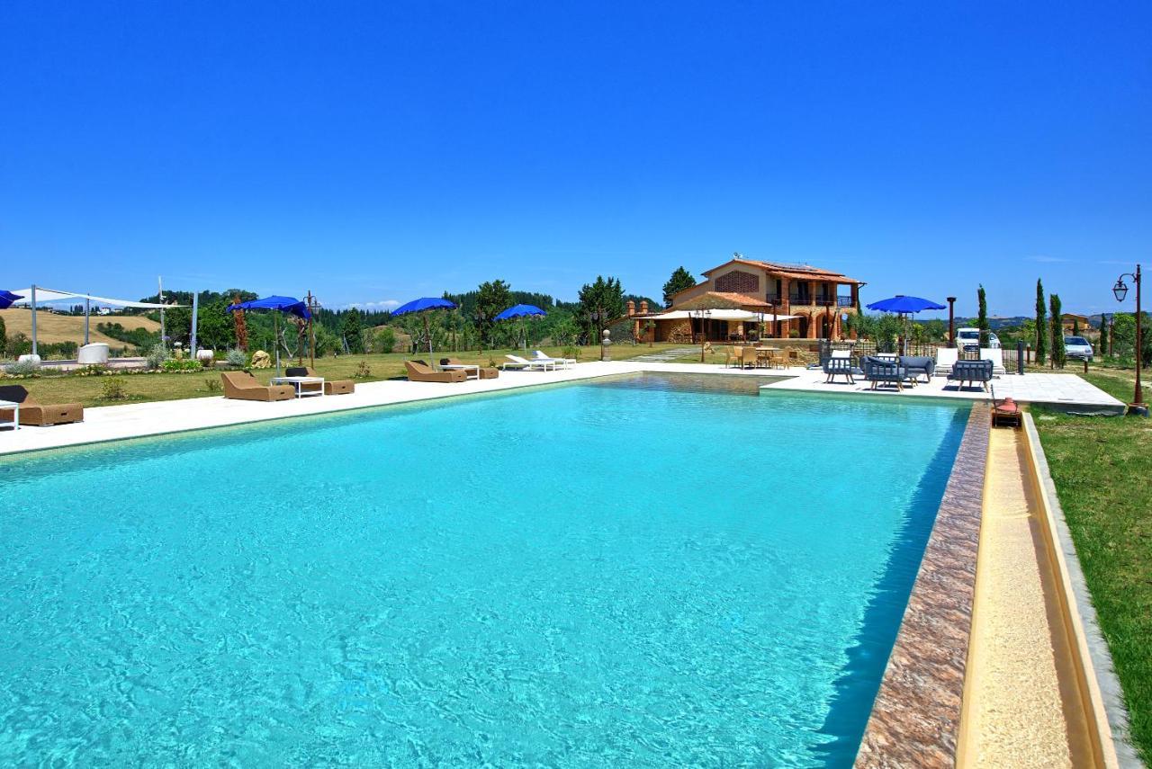 Villa Massimiliano By Posarellivillas Volterra Extérieur photo
