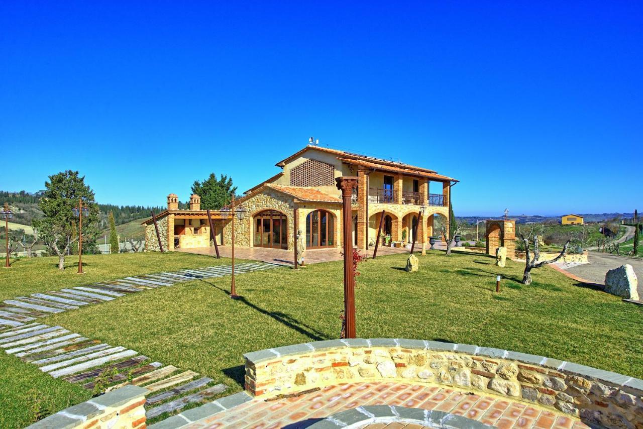 Villa Massimiliano By Posarellivillas Volterra Extérieur photo