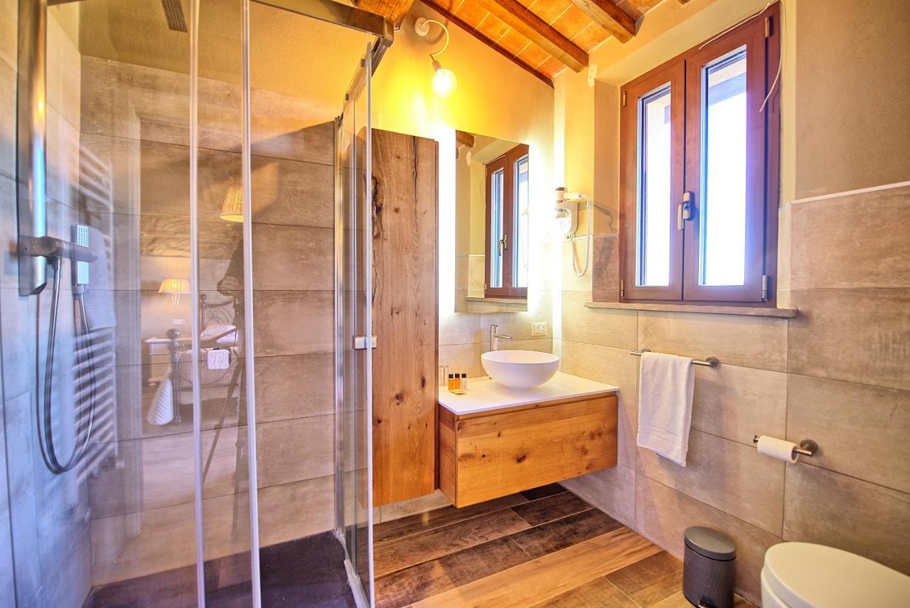 Villa Massimiliano By Posarellivillas Volterra Extérieur photo