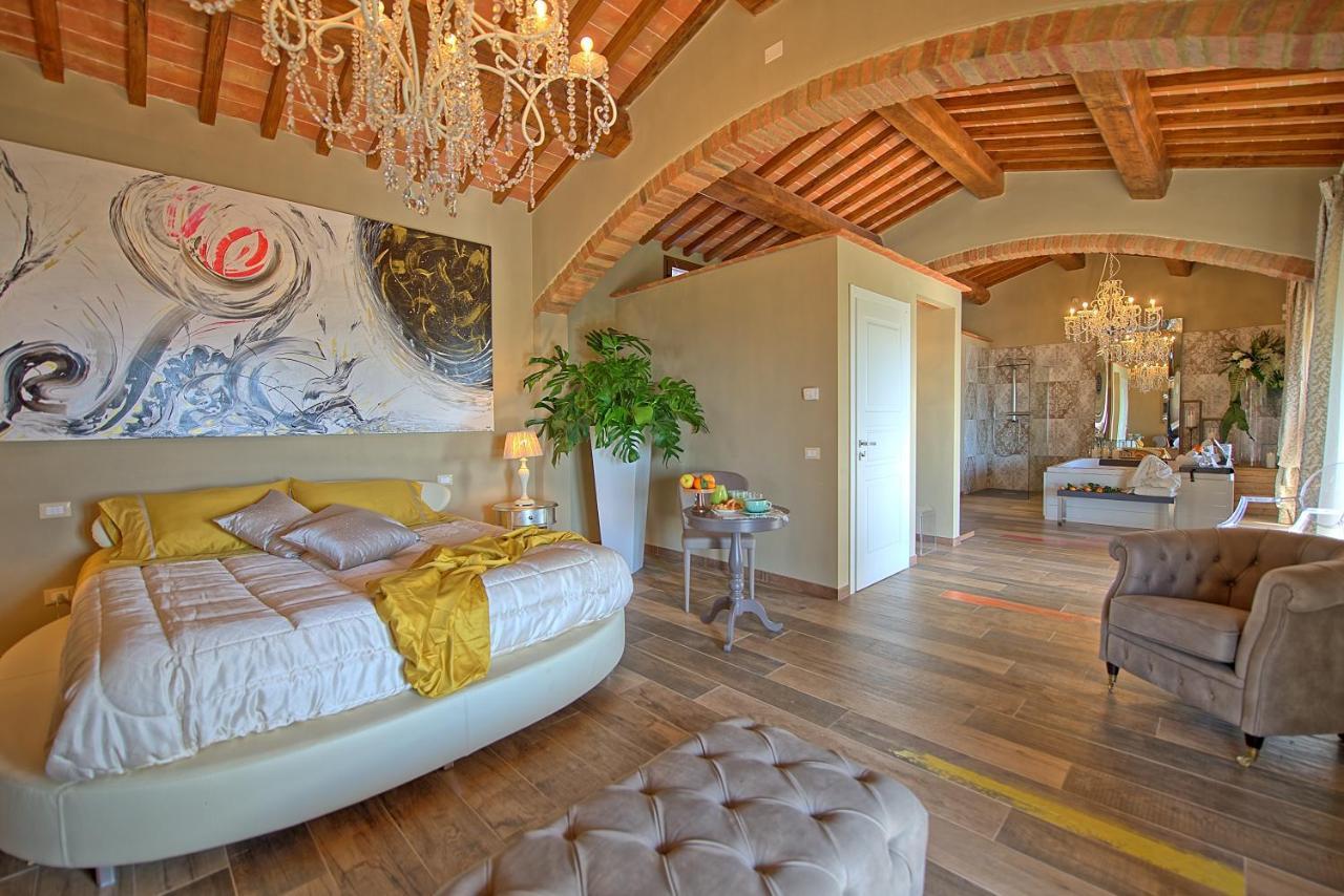 Villa Massimiliano By Posarellivillas Volterra Extérieur photo