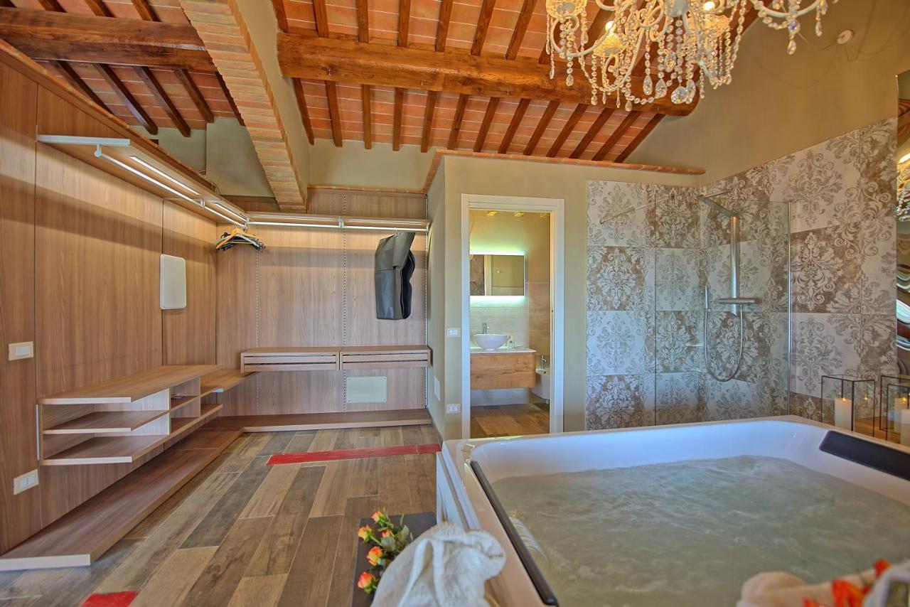 Villa Massimiliano By Posarellivillas Volterra Extérieur photo